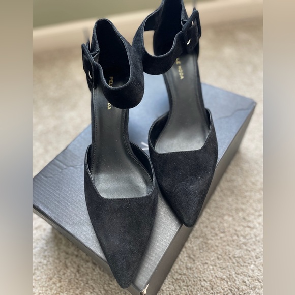 Pelle Moda Black Suede Heels - Picture 2 of 8